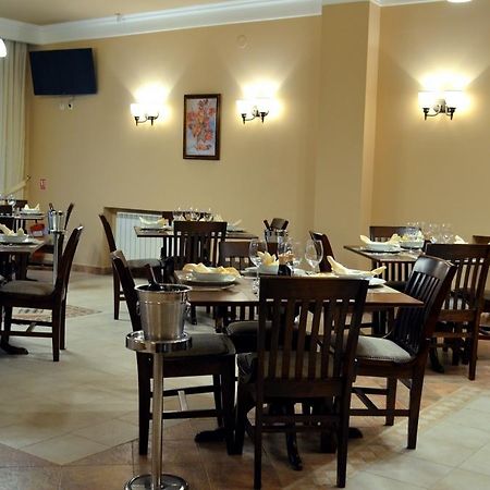 Hotel Vila Gardenia Oradea Exteriér fotografie